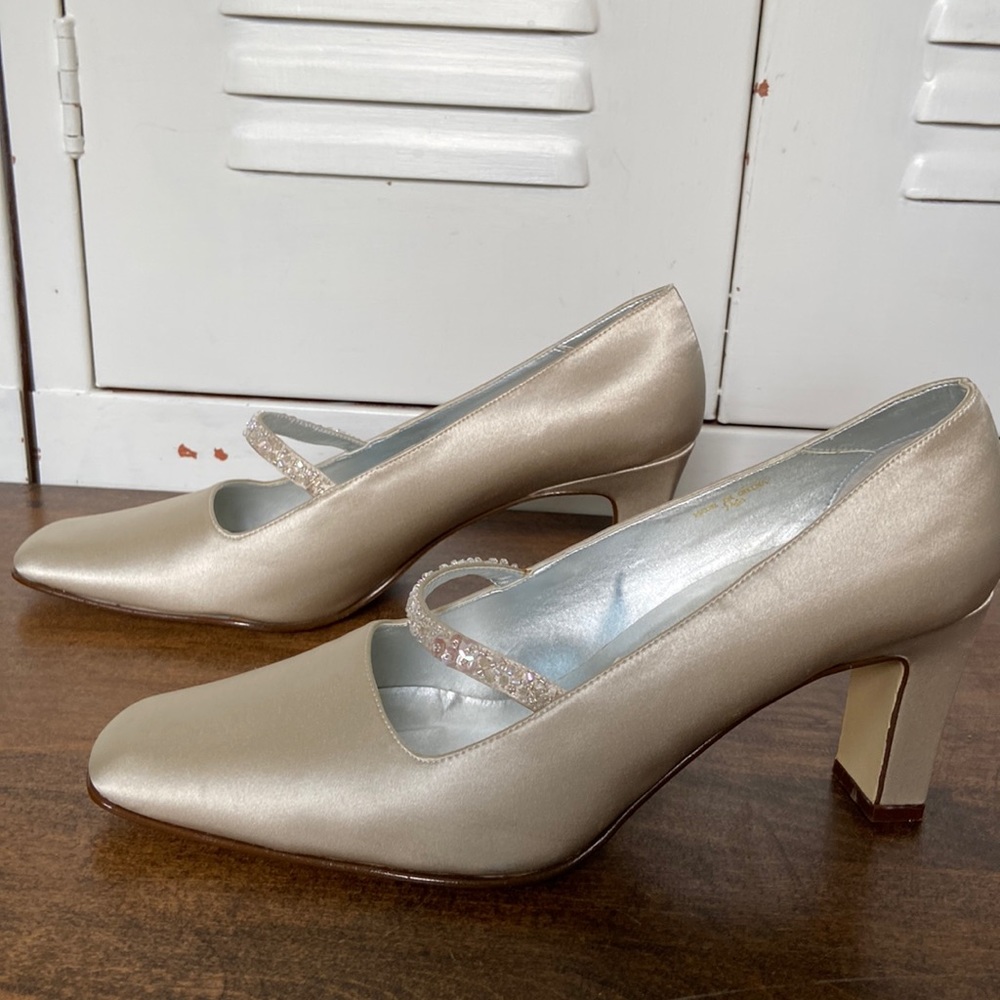 Salon | Champagne Silk Paris heels | Mary Jane heels